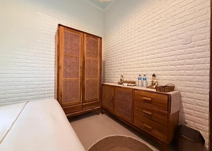 Suites Home Nusa Dua Bed & Breakfast 3*
